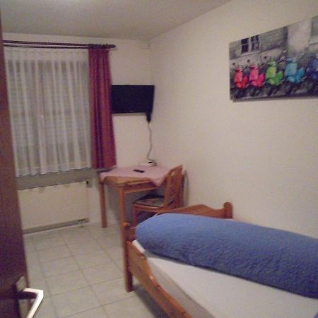 Zur Einkehr Hotel Fenken Bagian luar foto
